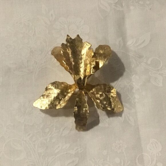 Textured Goldtone Orchid Pin - Picture 6 of 6